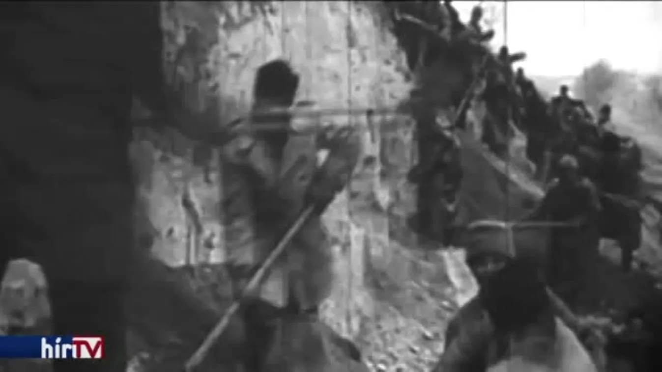 Áder: Indokolt felhívni a figyelmet közös felelősségünkre