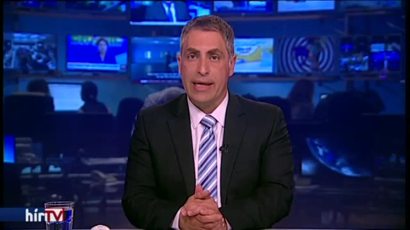 Több mint 50 év után lett civil elnöke az országnak