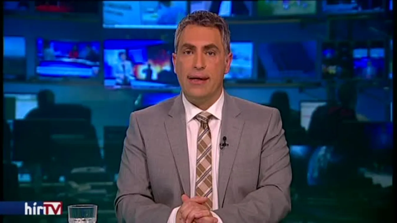 Karambol után lángba borult