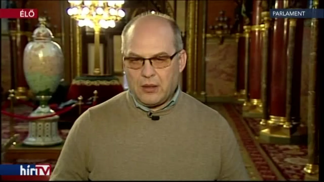 Migrációs válsághelyzetet hirdetett a kormány – élő kapcsolás 12 órakor