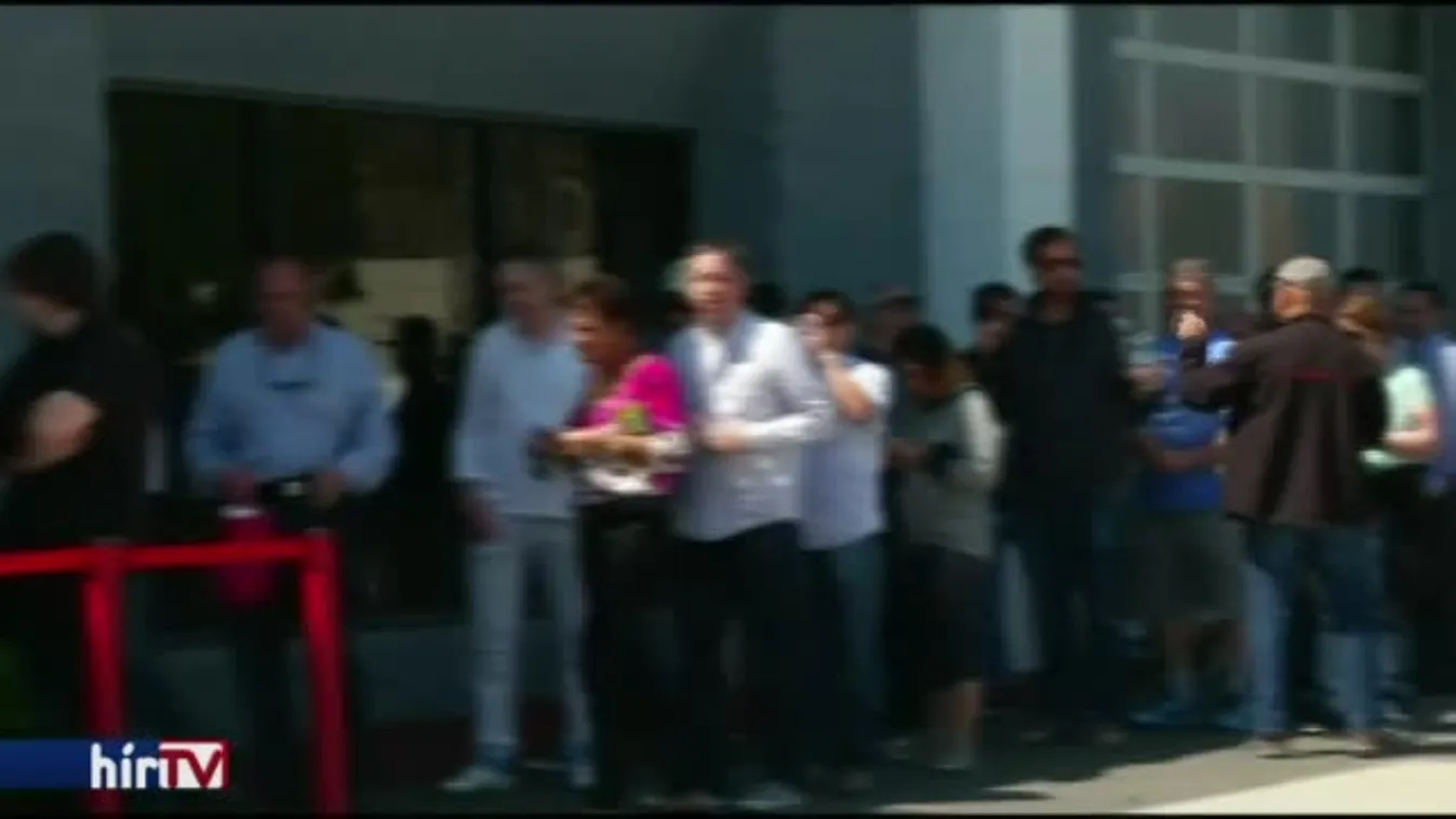 Bemutatták az új elektromos teslamodellt