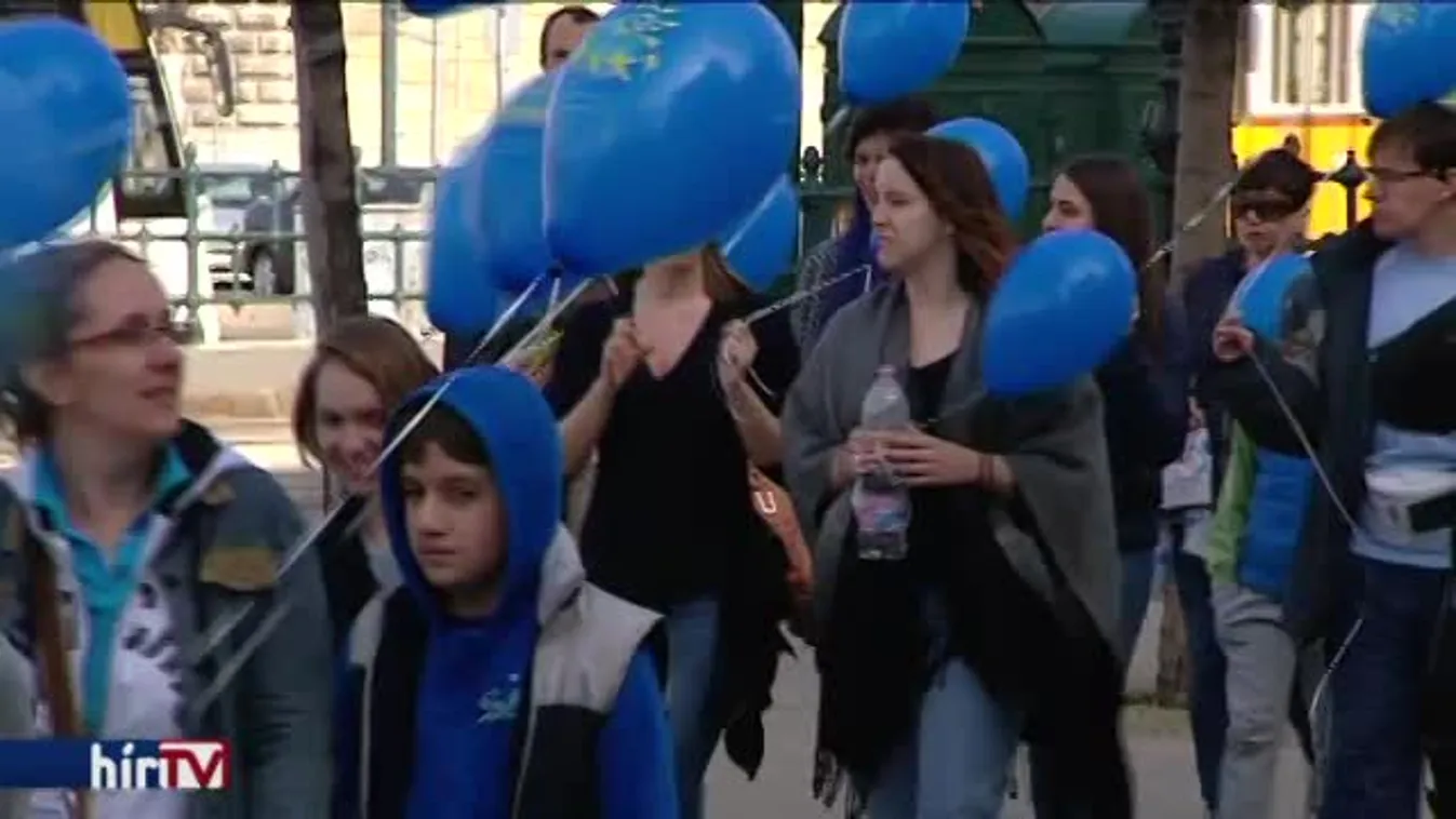 Hatodik alkalommal rendeztek sétát az autizmus világnapján