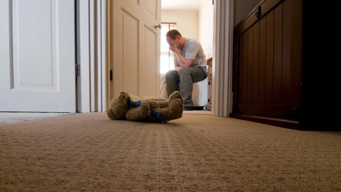 Elveszik a gyerekeket szüleiktől – BBC Our World