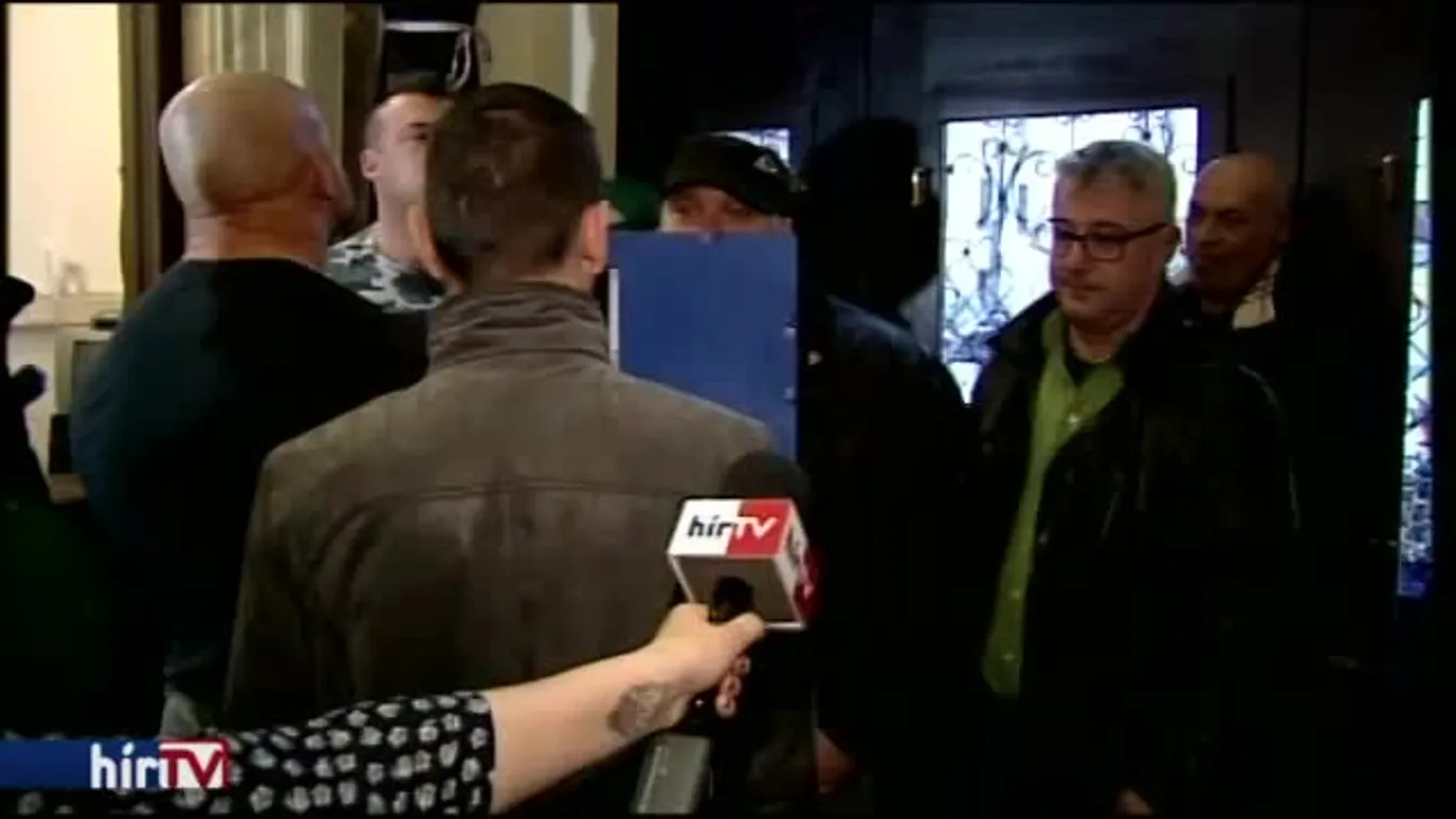 Trócsányi újraírná, a Jobbik és az MSZP egyetért