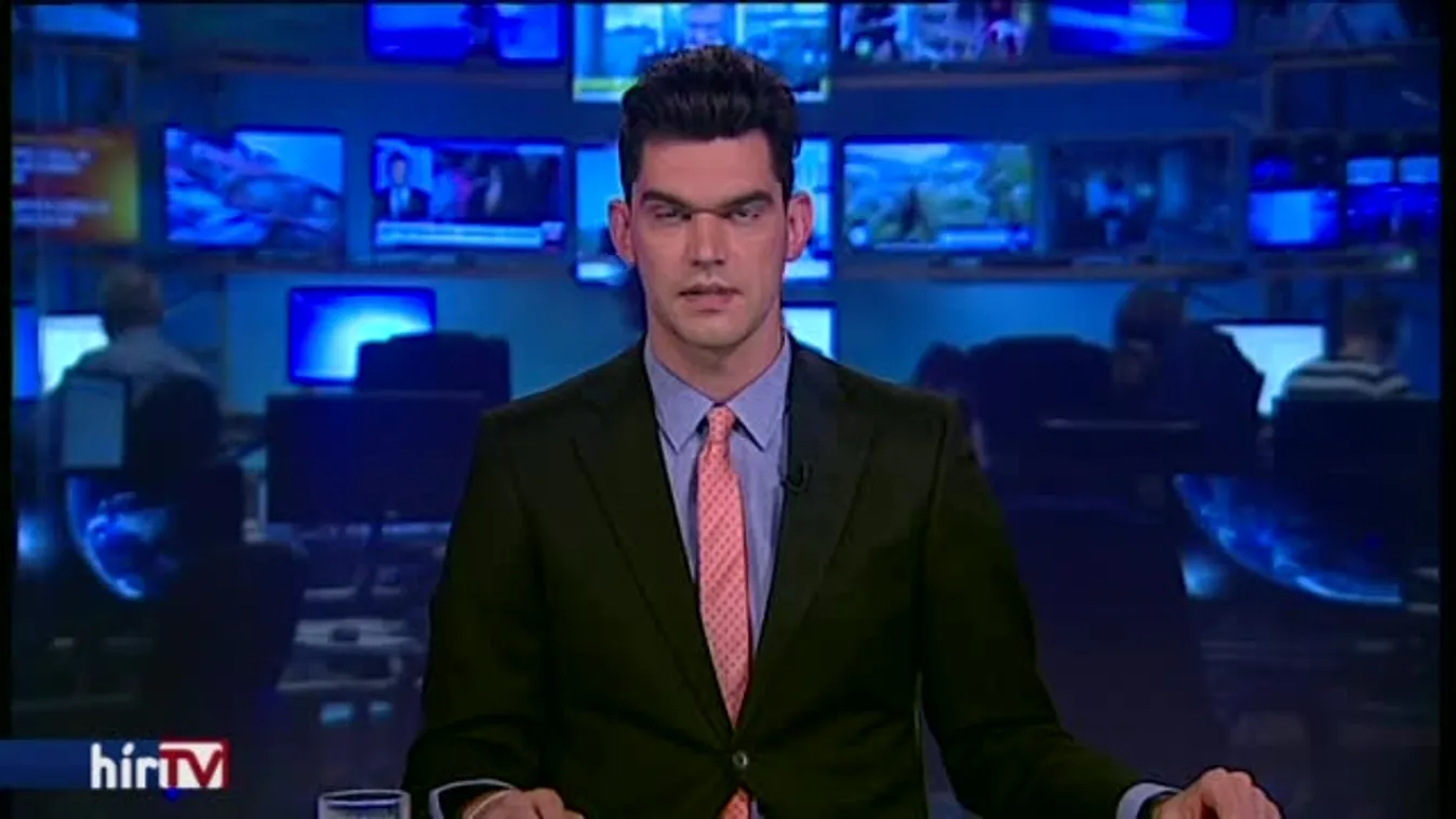 Befellegzett a kis postáknak?