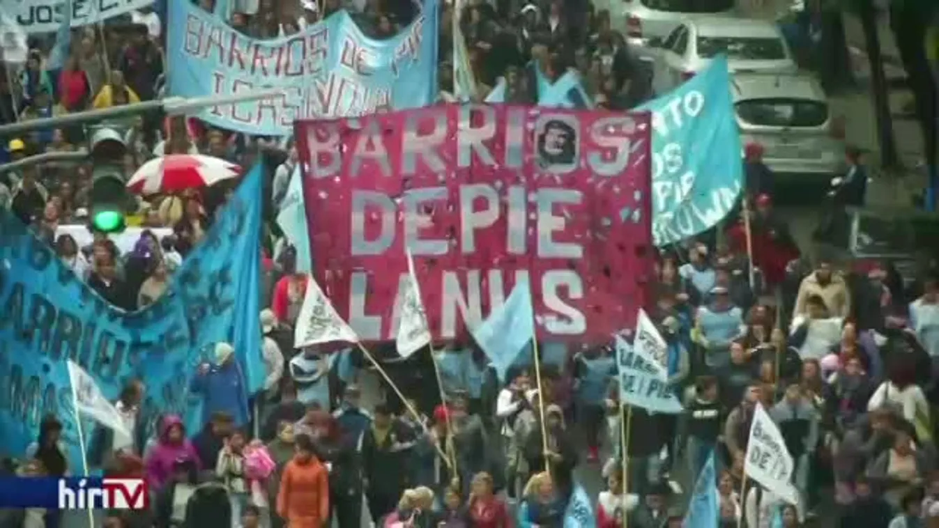 Tüntetés az elbocsátások ellen Argentínában