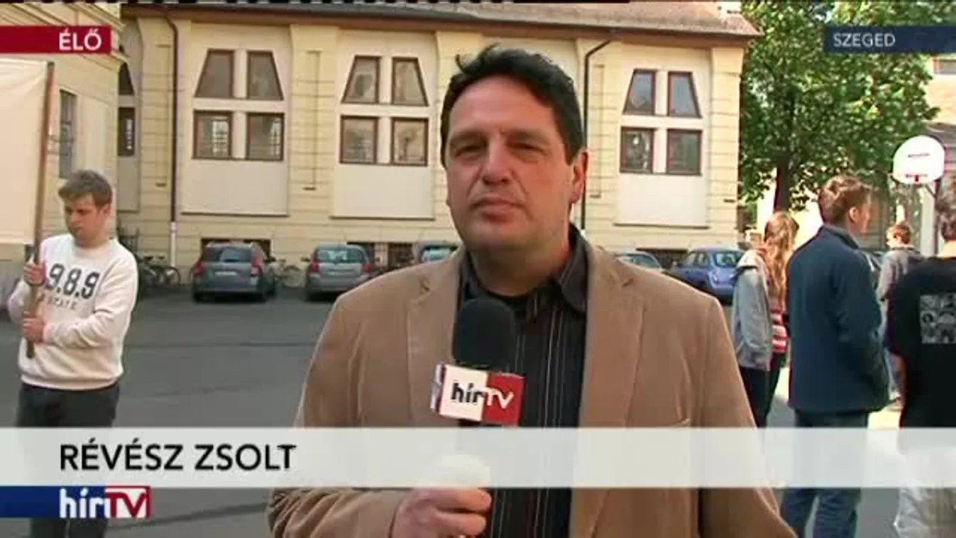 Flashmobbal készült a szegedi Radnóti gimnázium – bejelentkezés 10 órakor