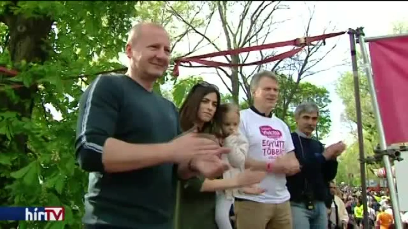 Megosztotta a kormánypárti képviselőket a boltzár eltörlése