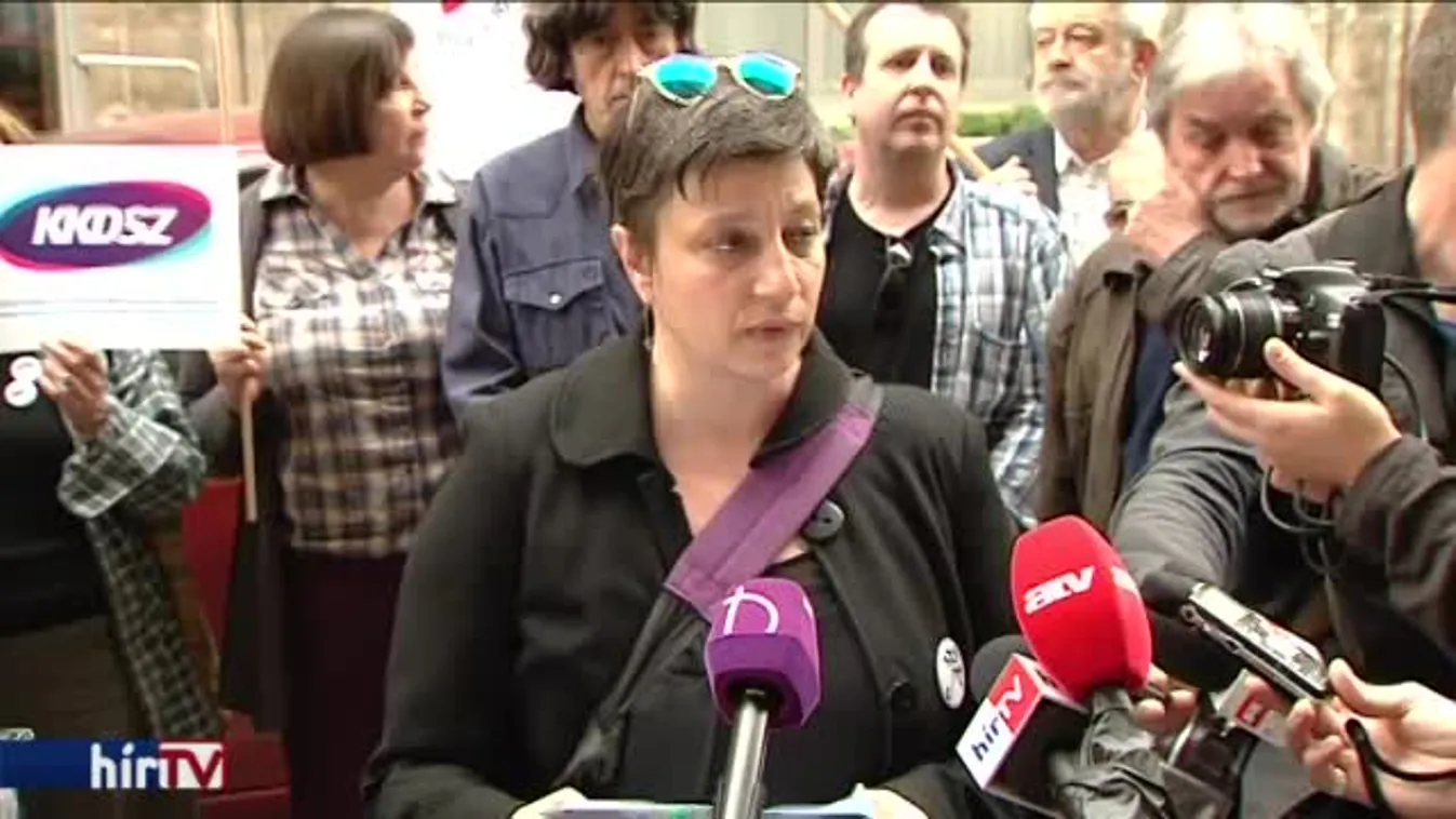 Újabb polgári engedetlenséget tarthatnak a pedagógusok