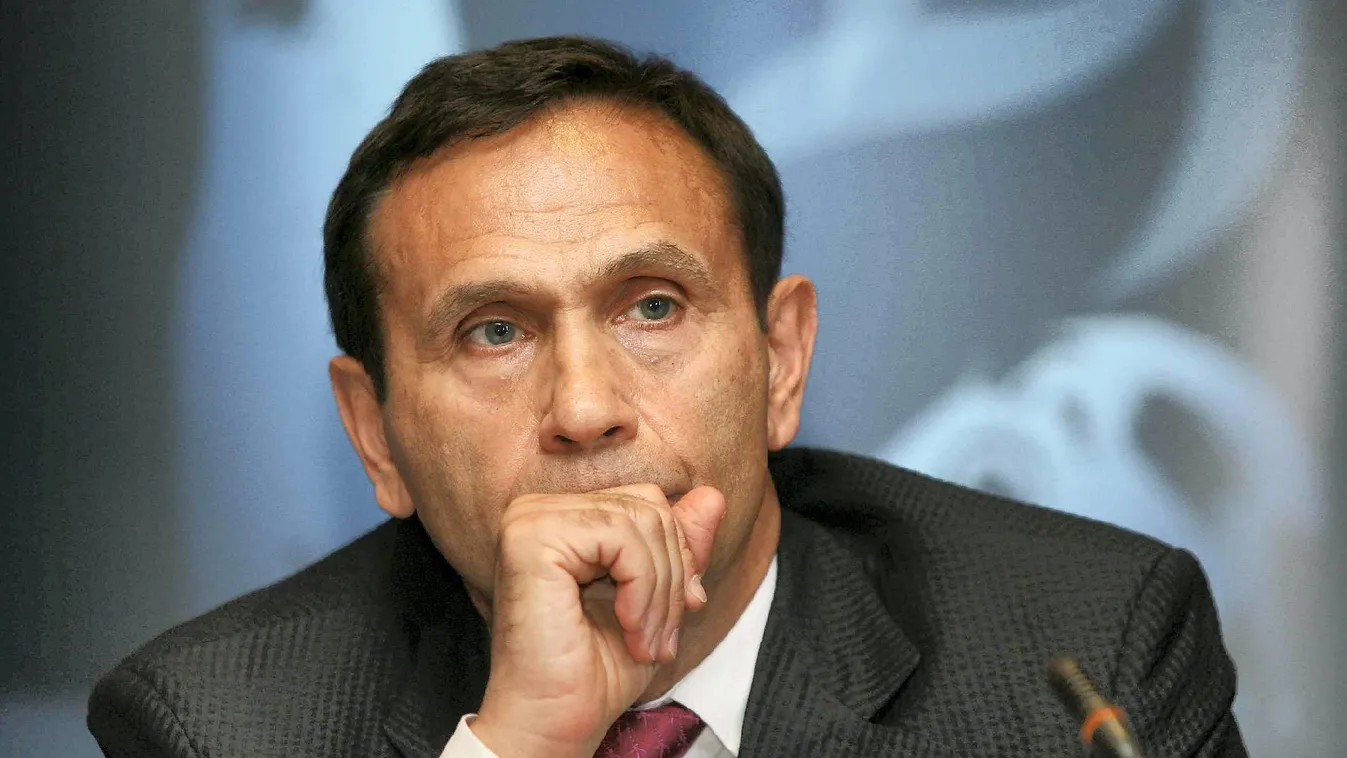 Gyárfás: Bármennyire is ütnek-vágnak, nem futamodhatok meg