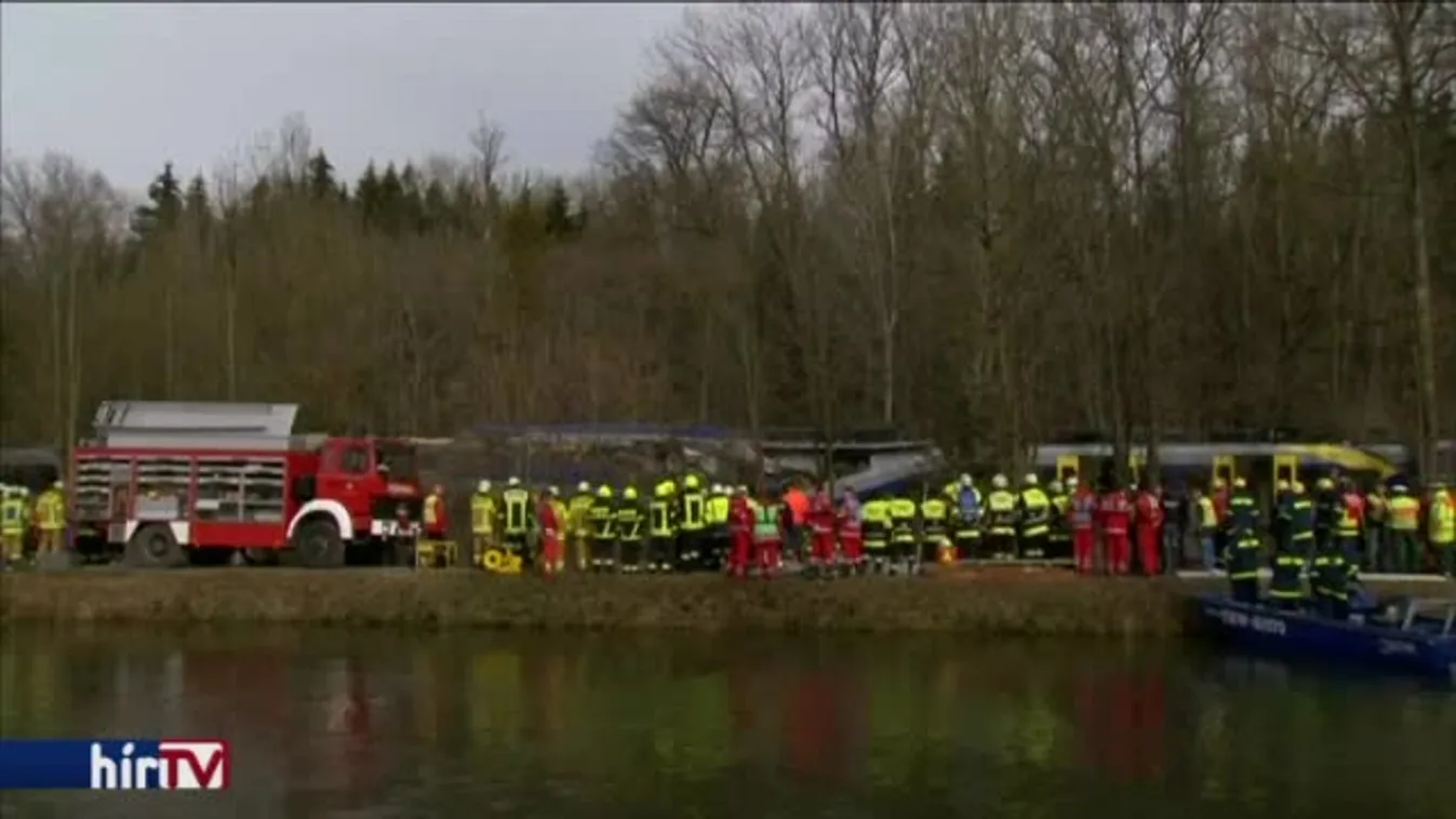 A mobilján játszott, halálos vonatbalesetet okozott