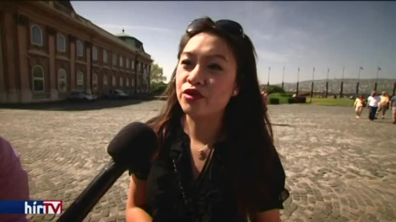 Látótér –  Reverendák intim megvilágításban