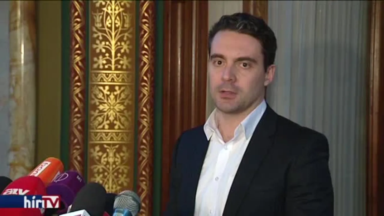 Jobbik: népszavazás helyett módosítani kell az alaptörvényt!