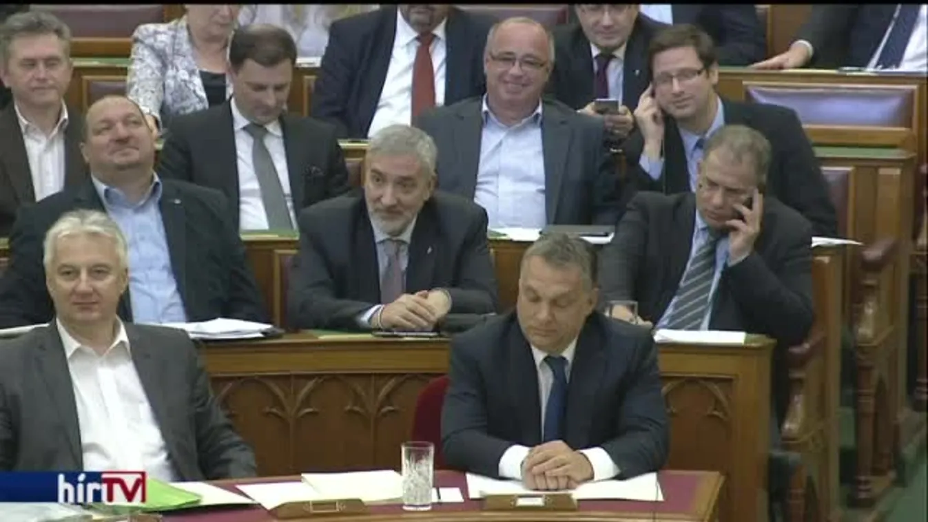 Orbán egyszerű választ adott: Nincs strómanom