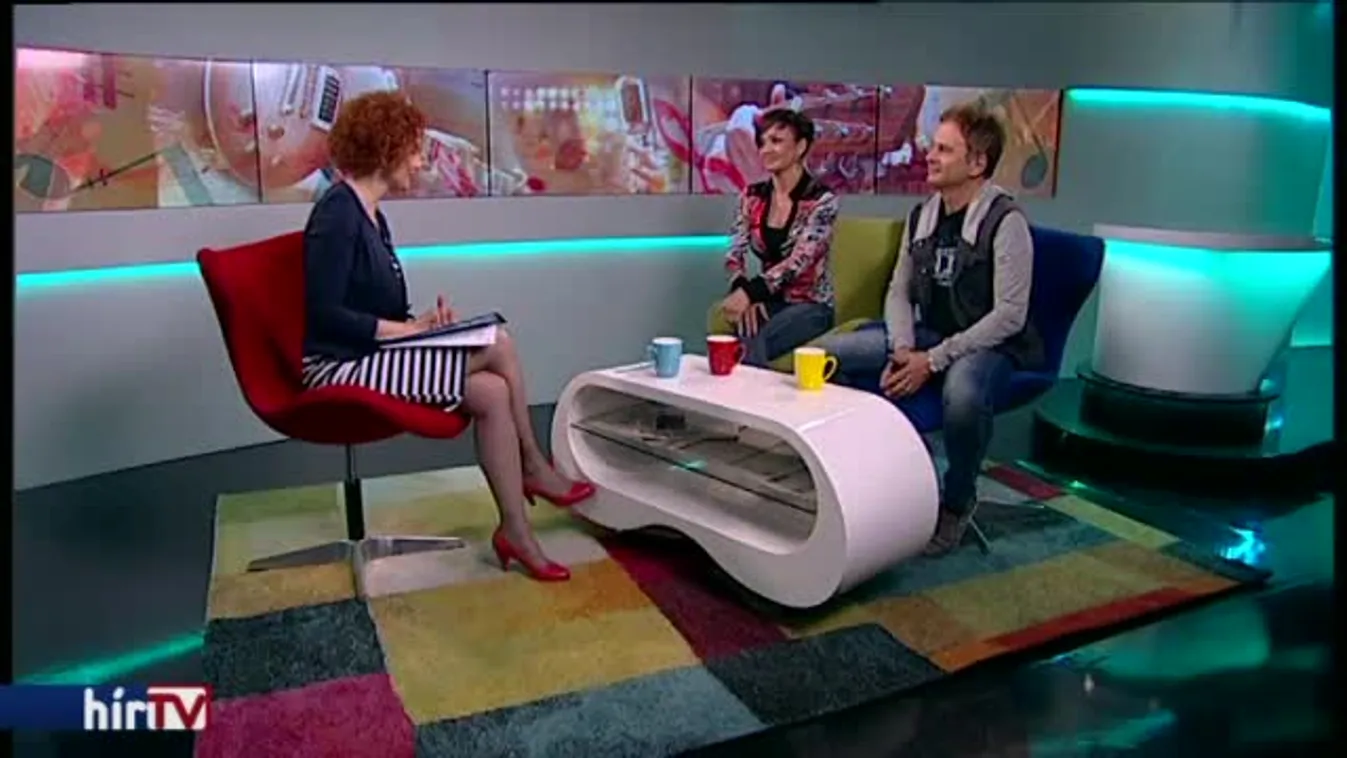 Reggeli járat – Új dal Szanditól