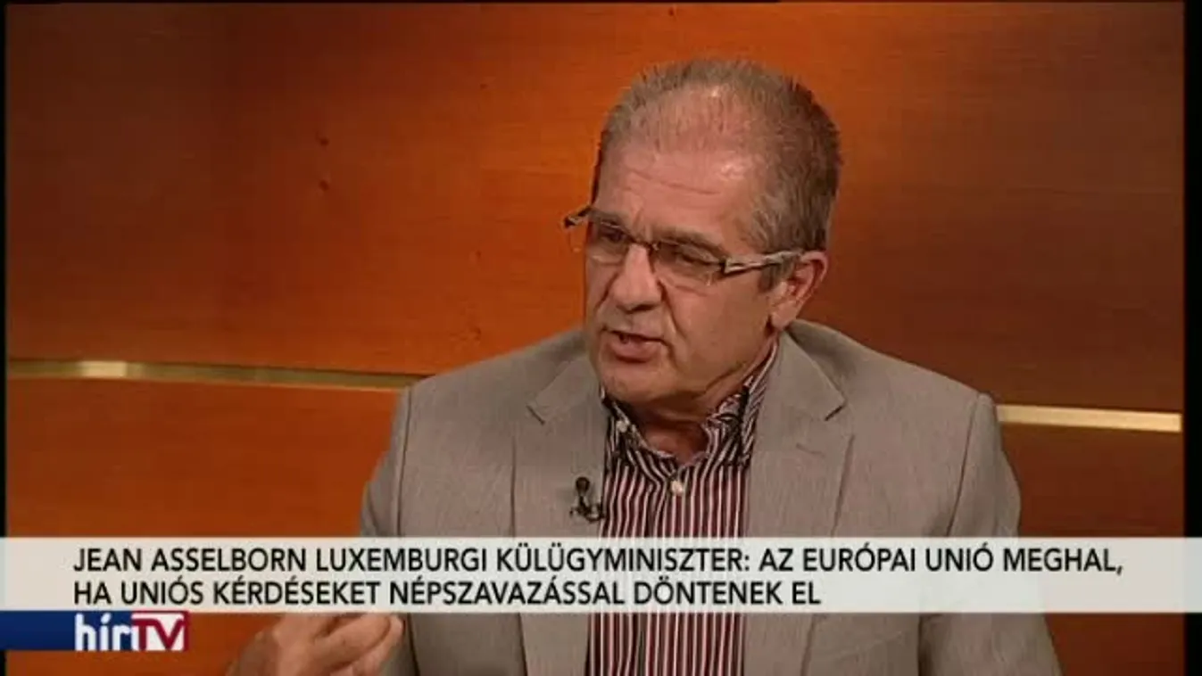Civil kaszinó - Minek is az a demokrácia?