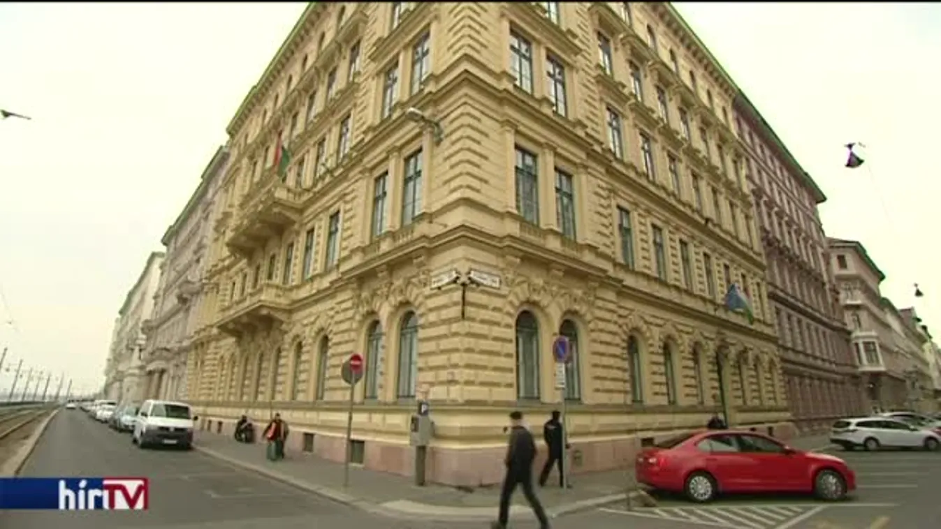 Ma éjfélig lehet leadni az adóbevallásokat