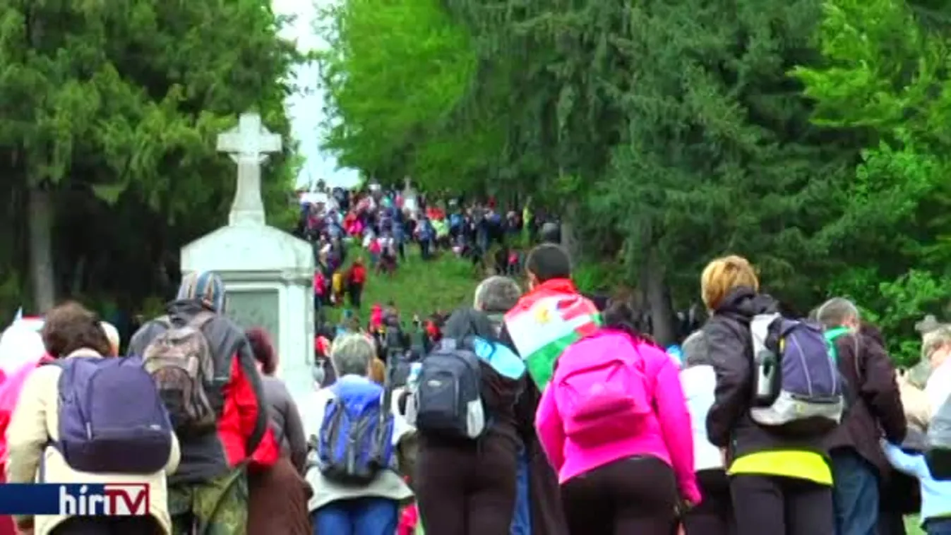 Idén is százezrek vettek részt a csíksomlyói búcsún