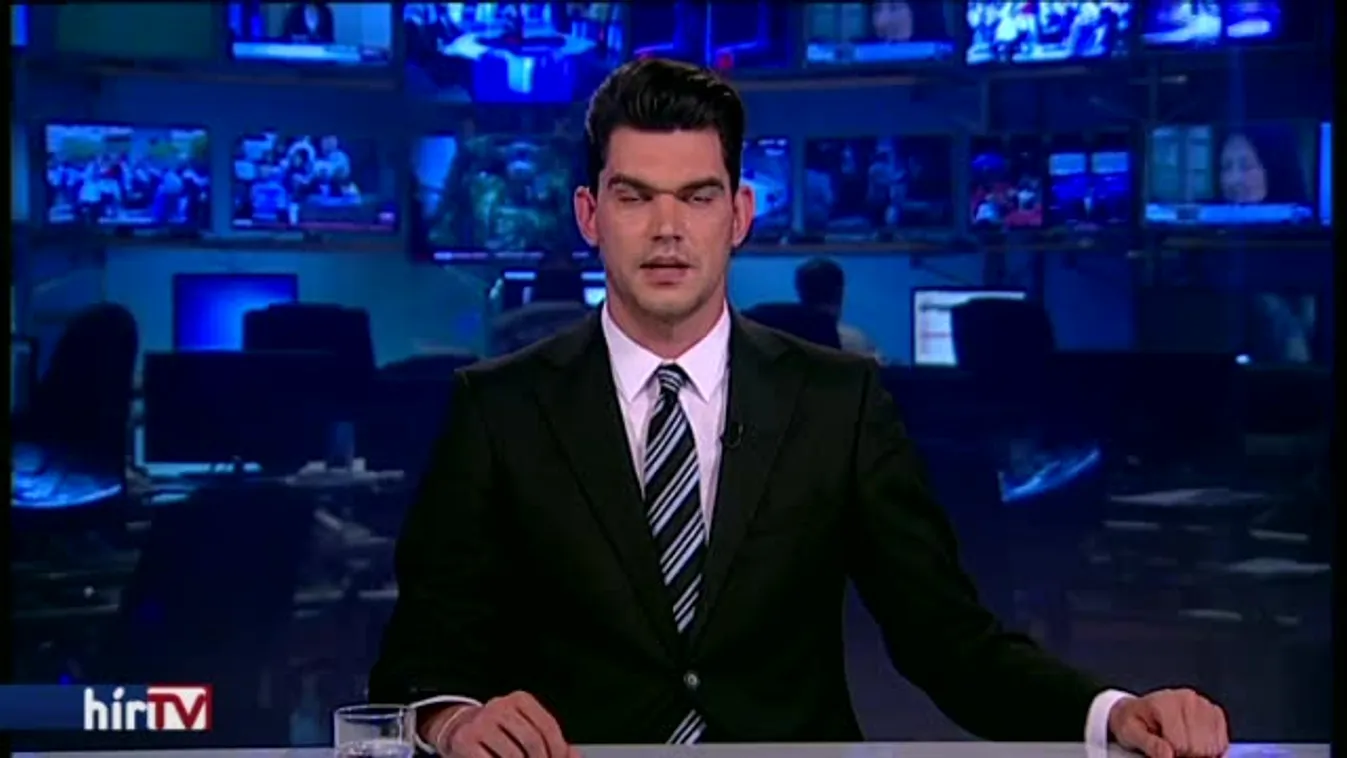 Gyanús csomag miatt kiürítették az Old Traffordot