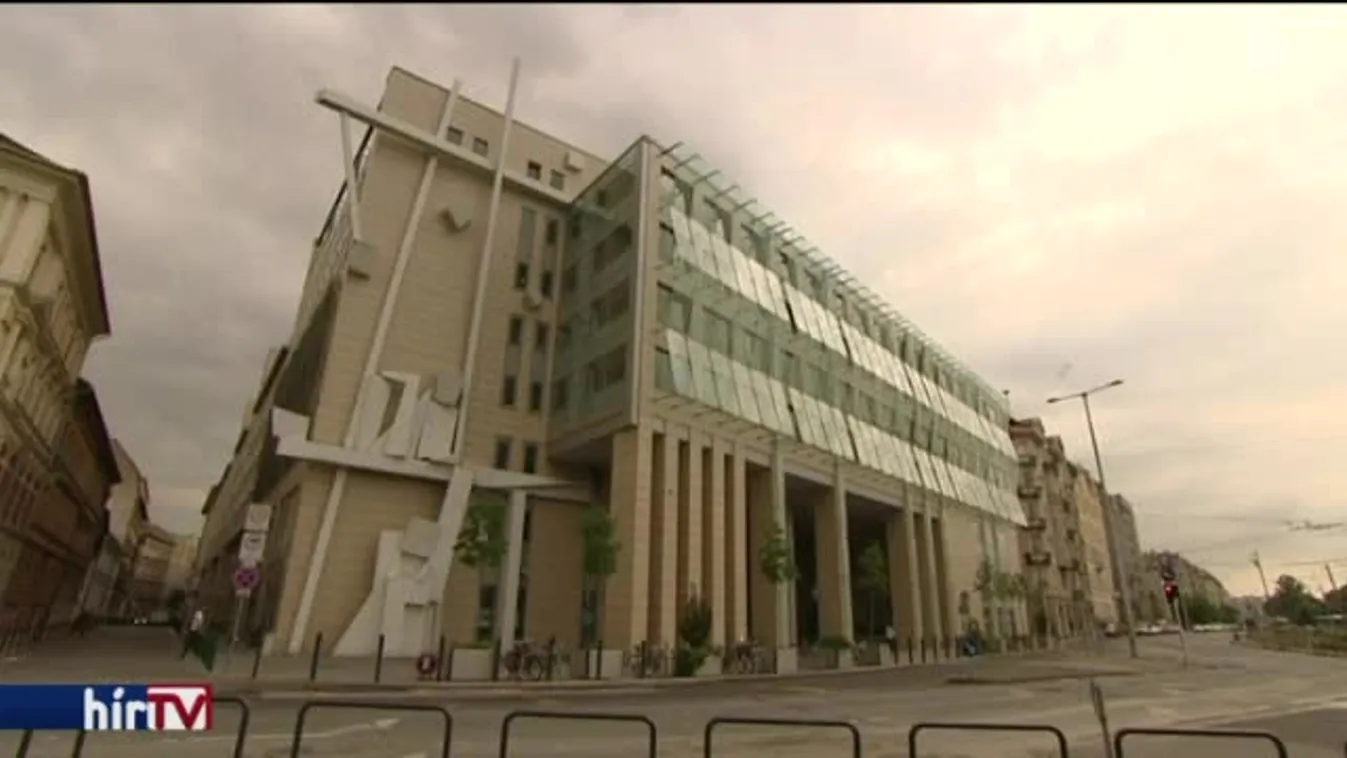 MNB: indít-e eljárást az ügyészség?