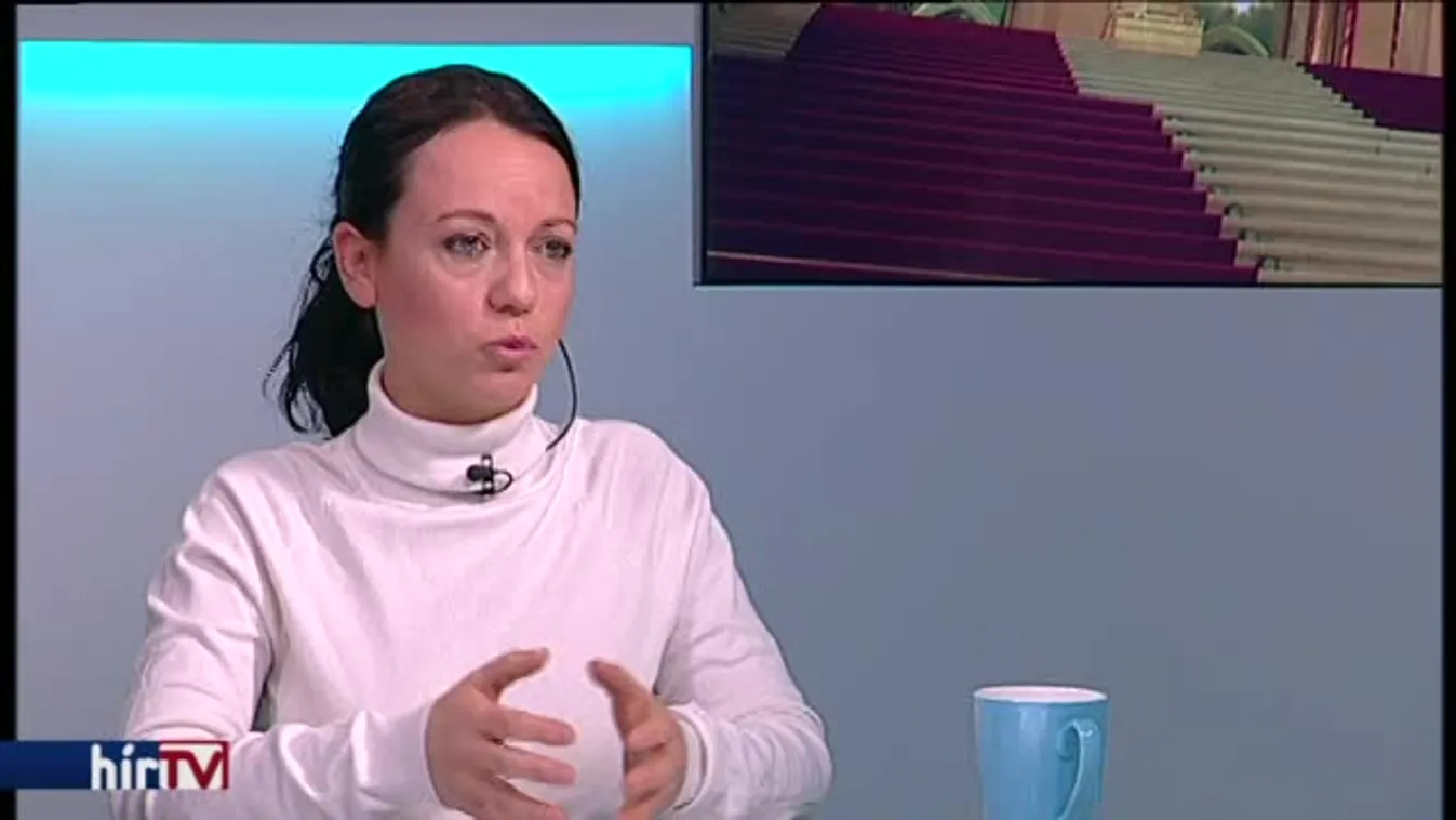 Reggeli járat - Visszahívná a házelnököt a PM