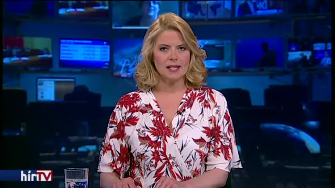 Rendhagyó landolás történt az autópályán