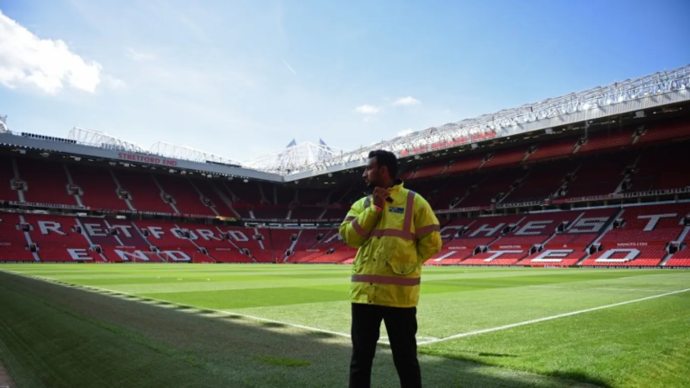 Felrobbantották a stadionban talált gyanús csomagot