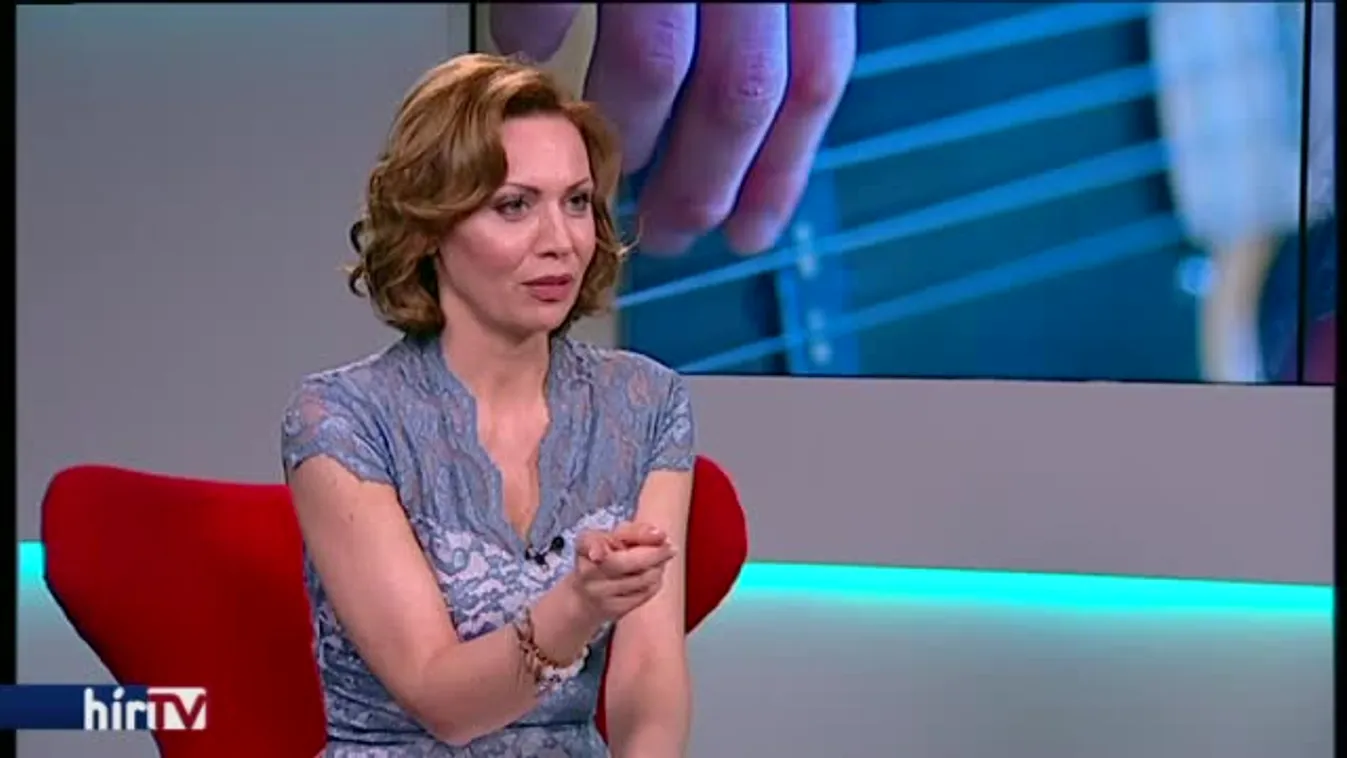 Reggeli járat - Még a pályán is zúzza