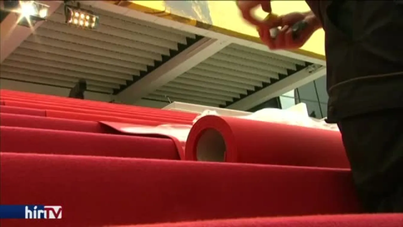 Nemes Jelessel indít a cannes-i filmfesztivál