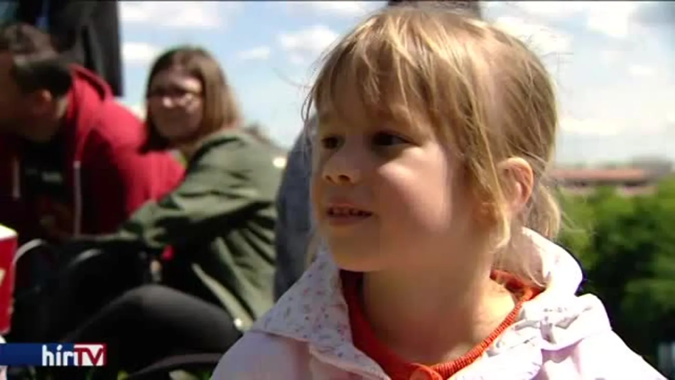 Pünkösdi királyság - zenés-táncos családi rendezvény Budán