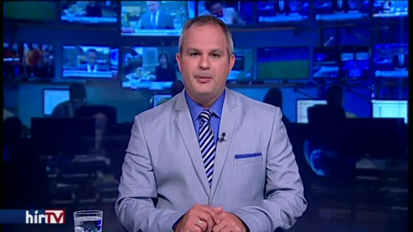 Orvhalász akadt horogra