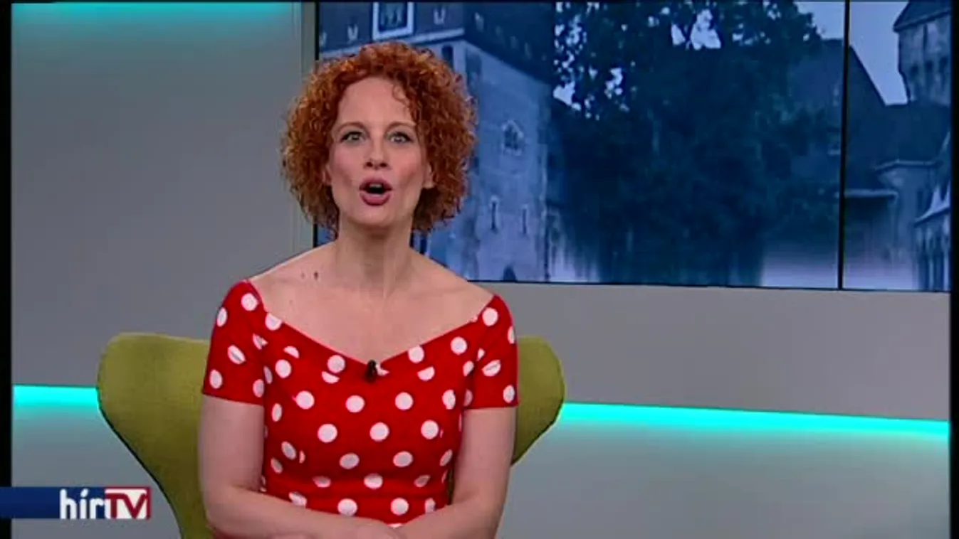 Reggeli járat – Egy hónap alatt tíz koncert a Vajdahunyadvárban