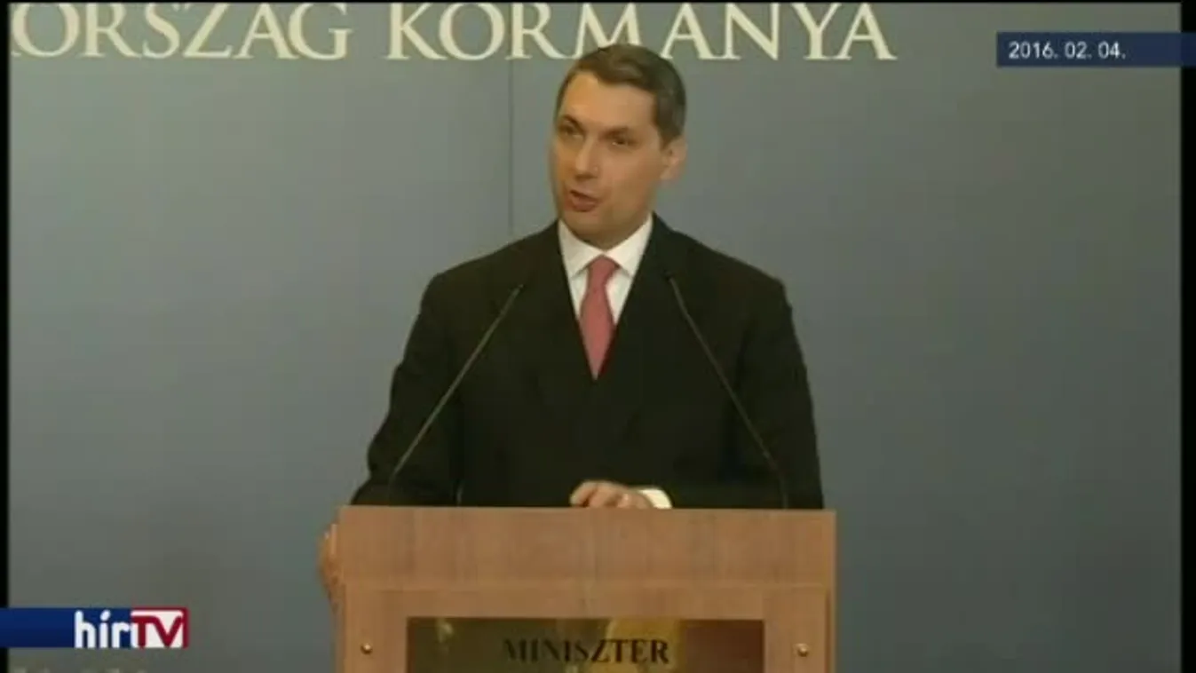 Lázár nyerte a Fideszen belüli harcot