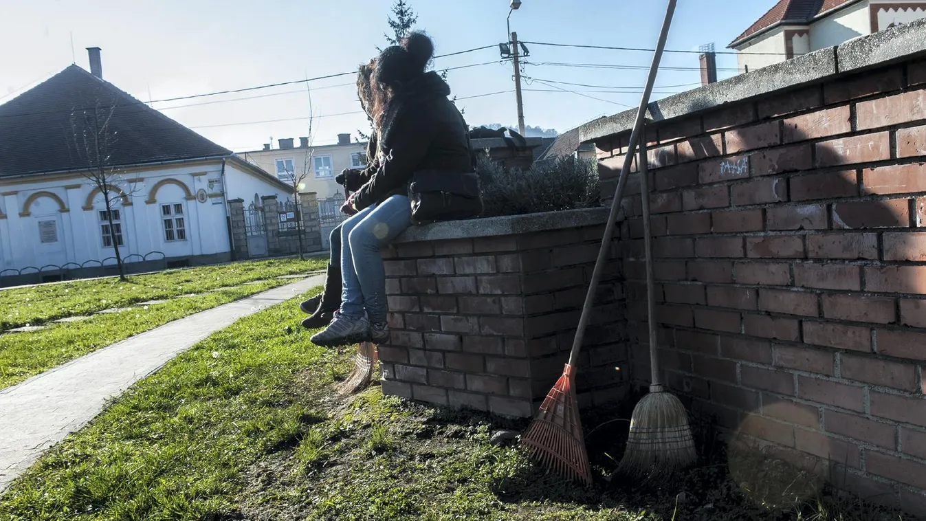Megtízszereződött az iskoláskorú közmunkások száma