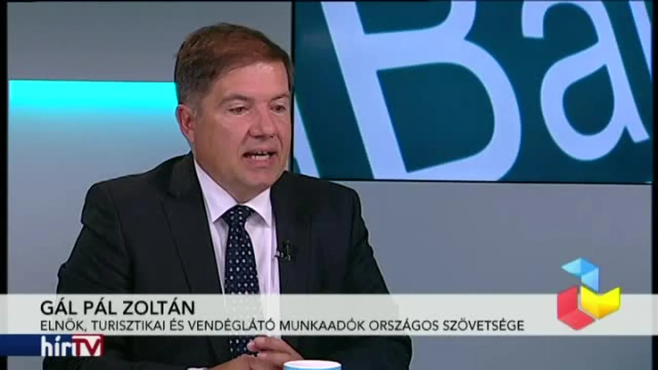 Reggeli járat – Indul a szezon, de nincs elég pincér