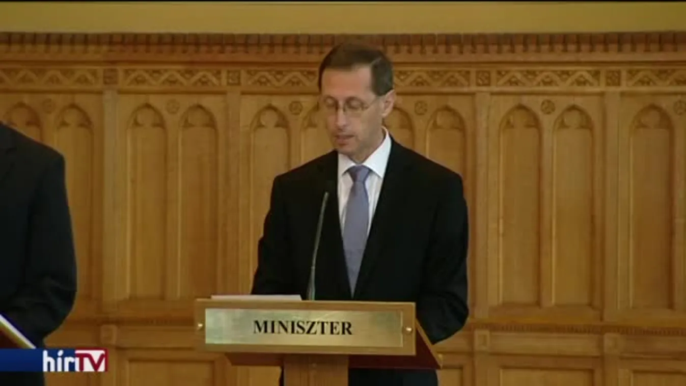 Mindent megszavaztak és vakációzni mentek