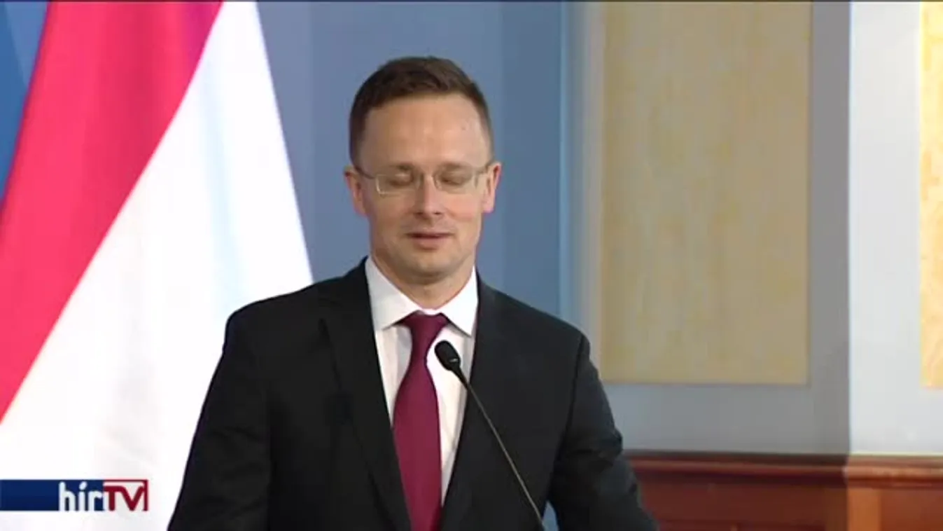 Fokozott óvatosságra int a külügyminiszter a foci-Eb alatt