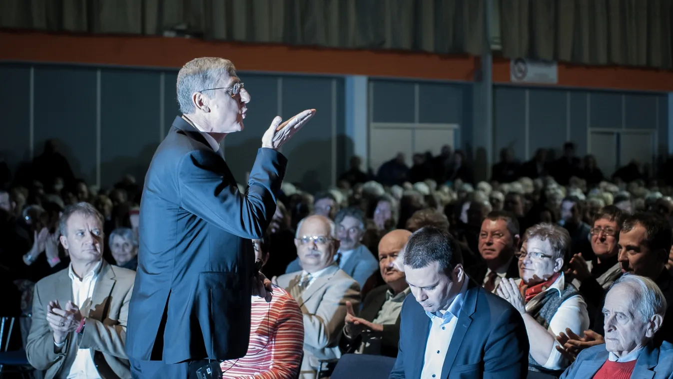 Beteljesedik Gyurcsány jóslata?