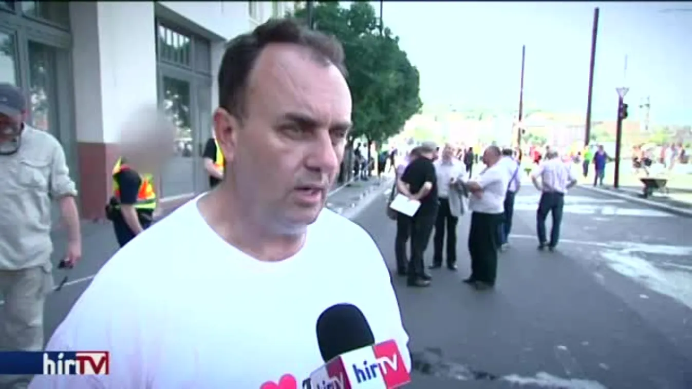 Látótér – Családban marad