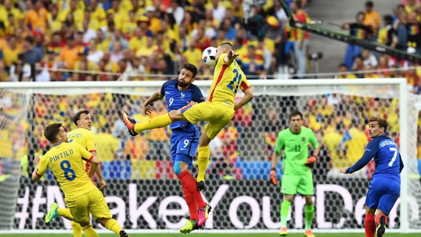 Utolsó percekben lőtt góllal nyert Franciaország