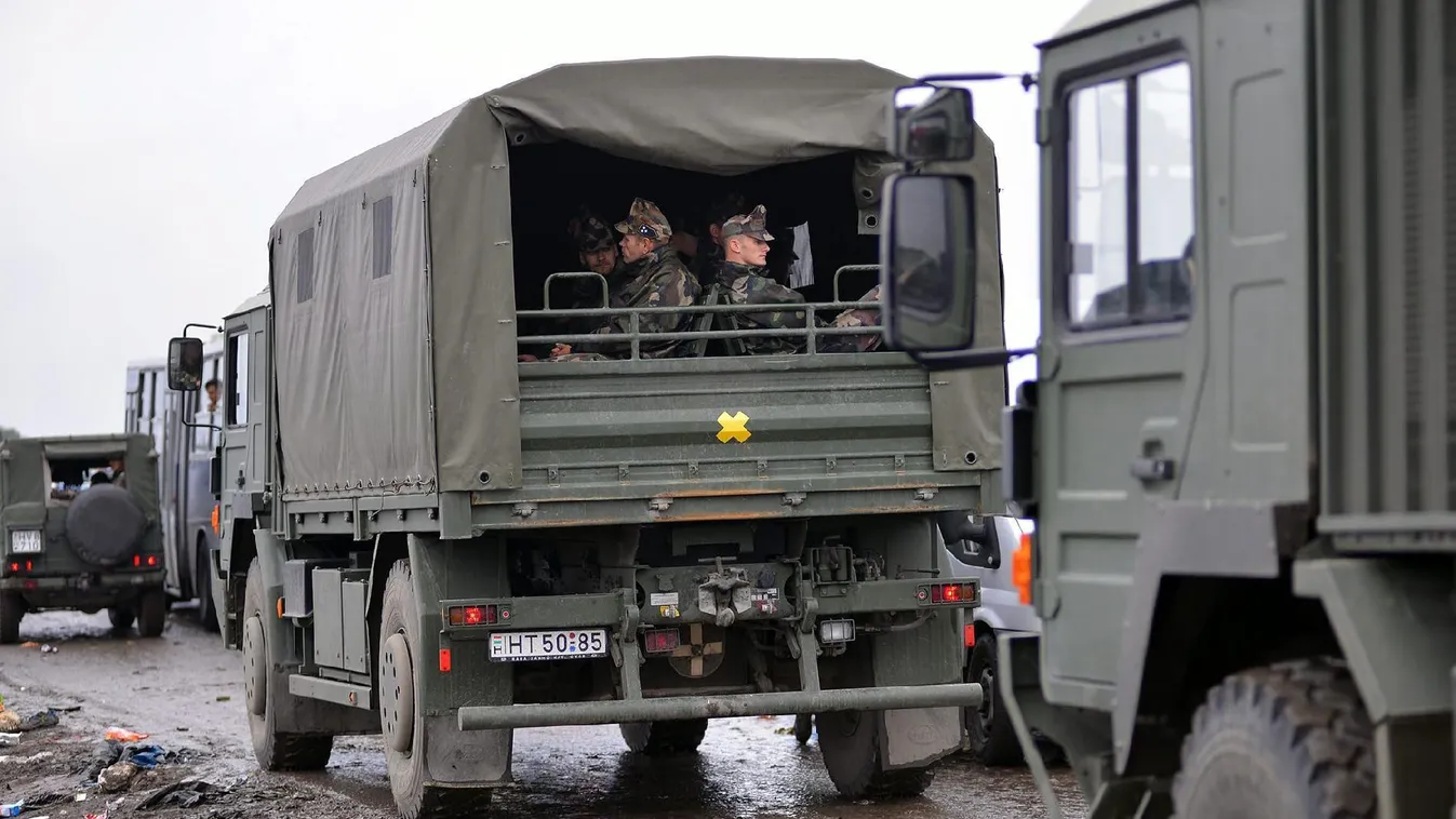 Négy éve nincs életbiztosításuk a magyar katonáknak