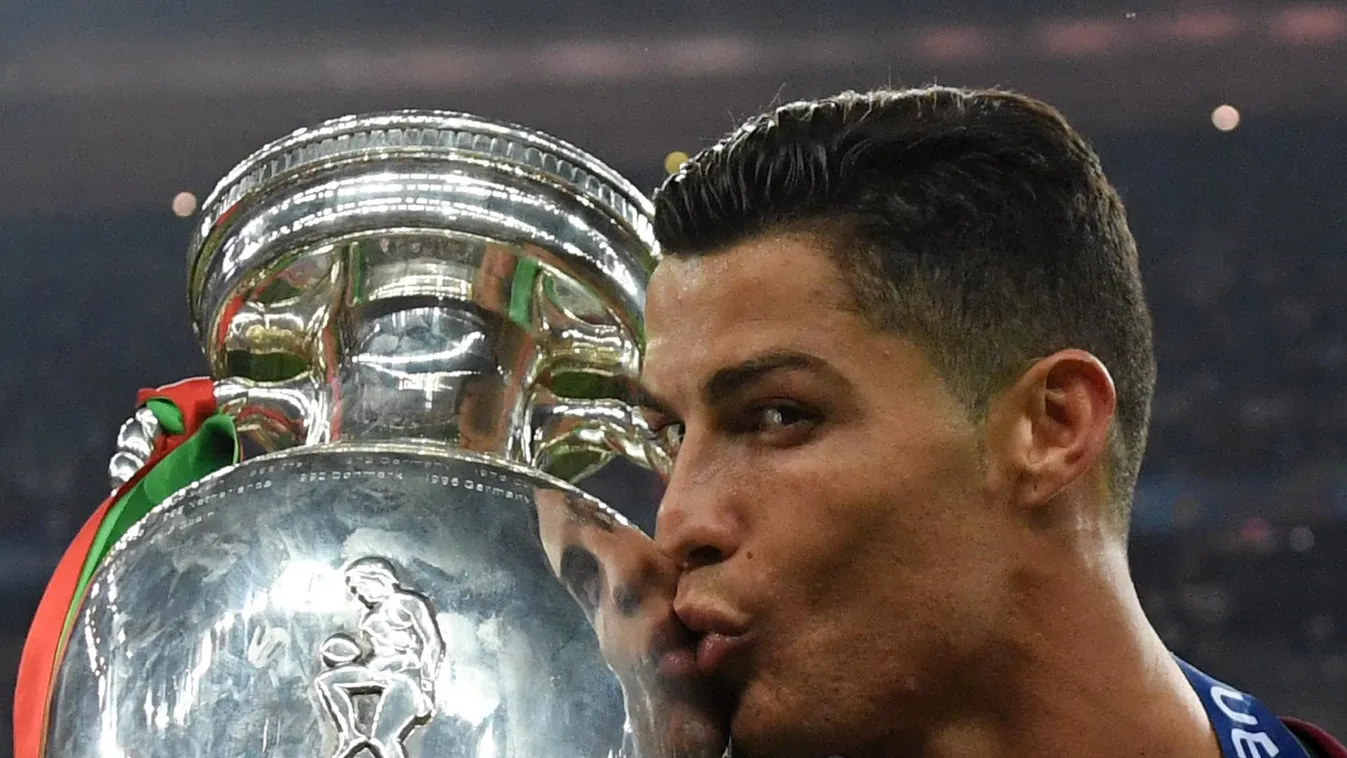 Portugália nyerte az Eb-t – Középkezdés