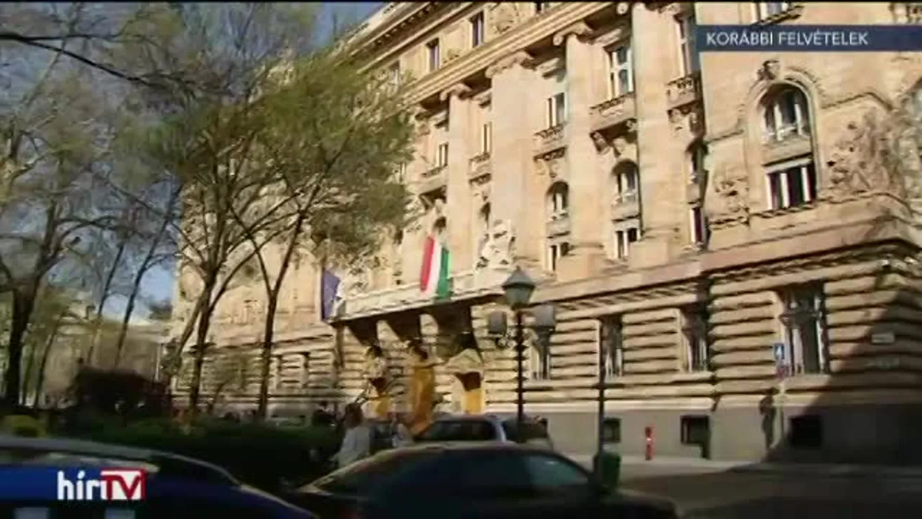 Varga: Kizárt, hogy nem tudtak a brókerházak visszaéléseiről