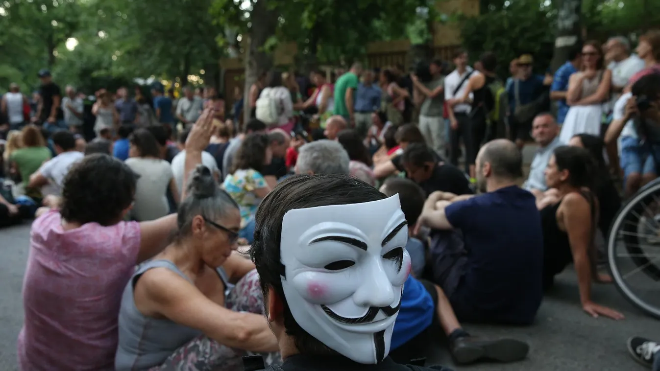 Tűzszünet – Magyarország élőben