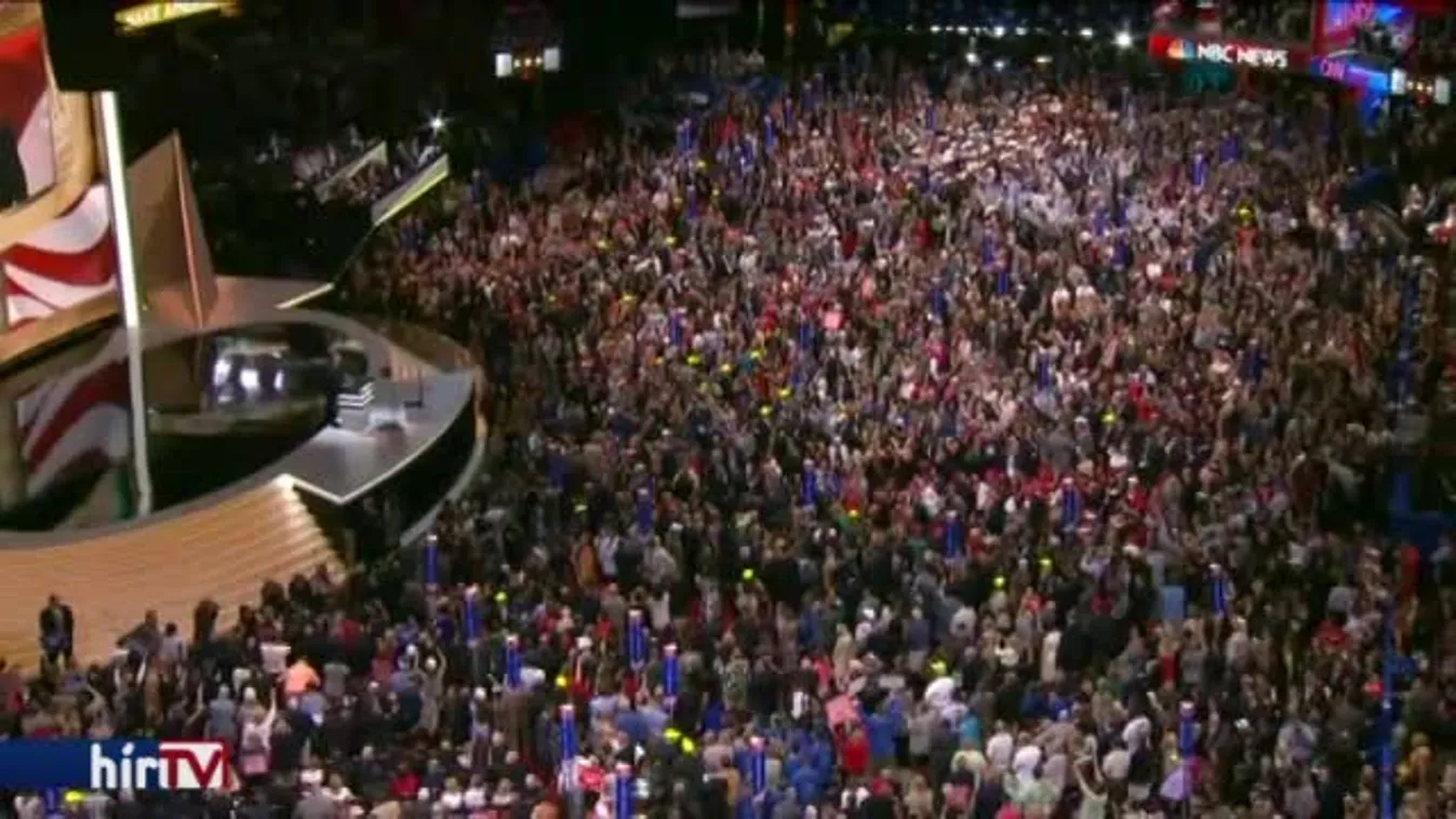 Füttykoncerttel díjazták, hogy nem támogatta Trumpot