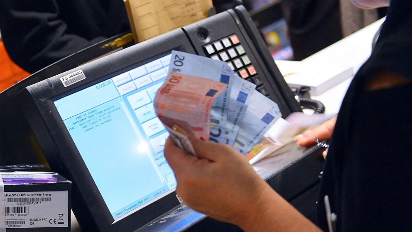 Sokat kell még várni a vasárnapi pihenőnapra