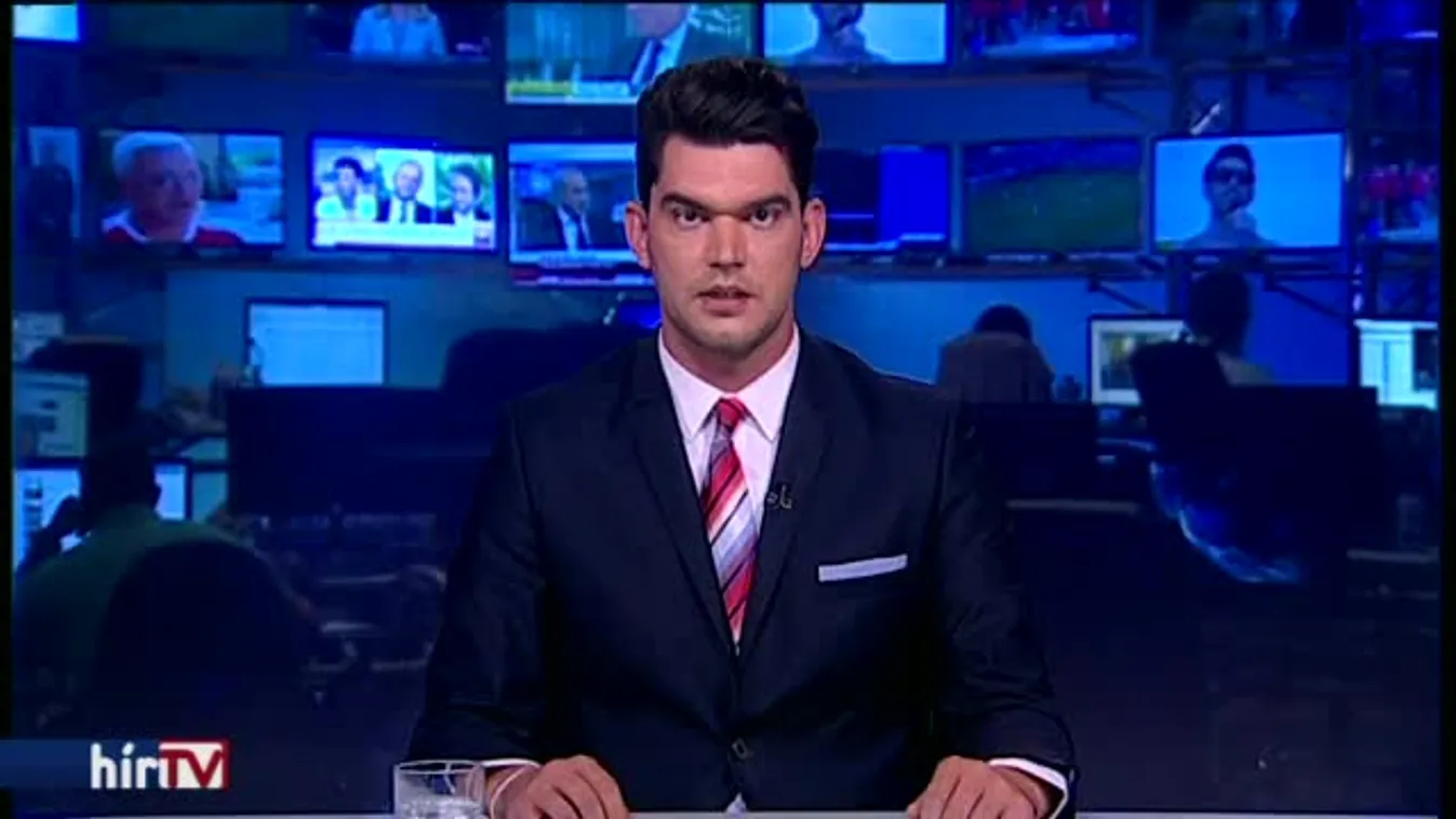 Közös fotón Portik és Rogán?