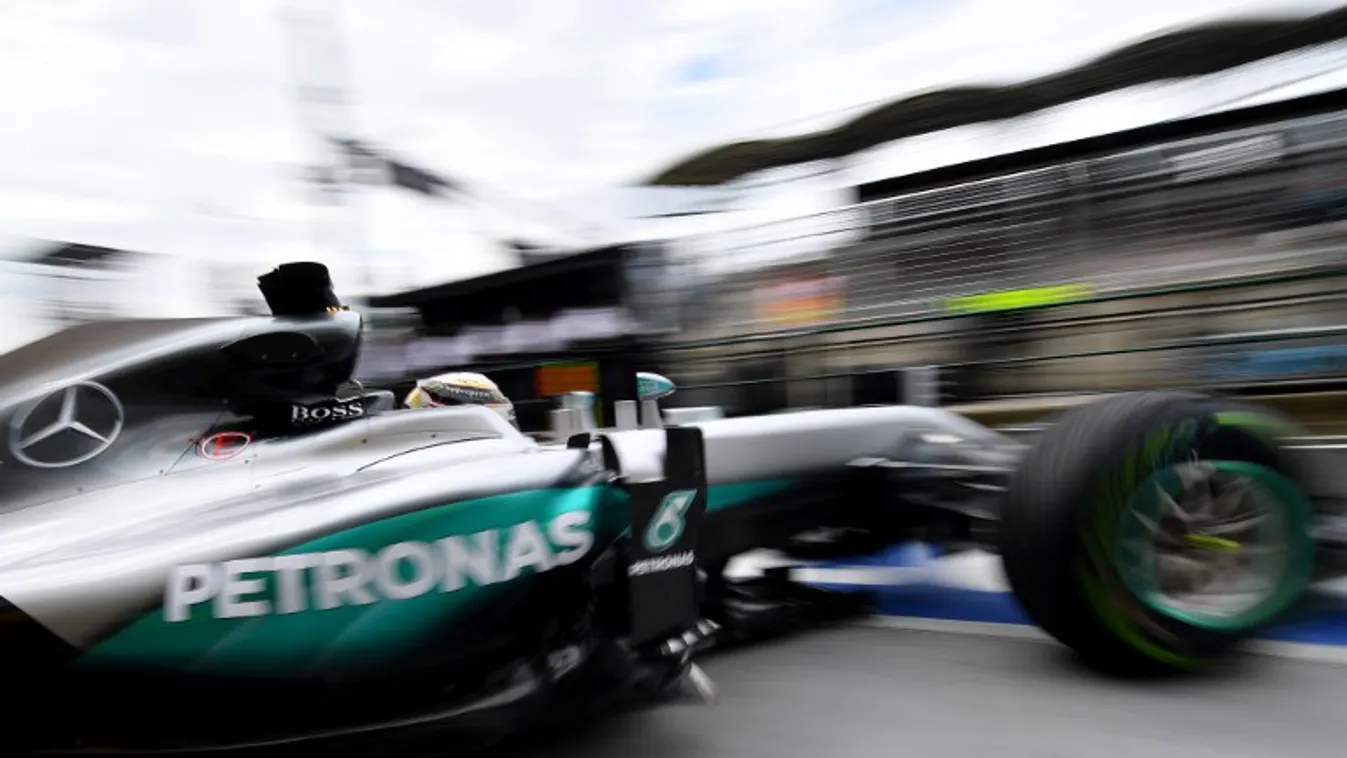 Hamilton nyerte az első szabadedzést