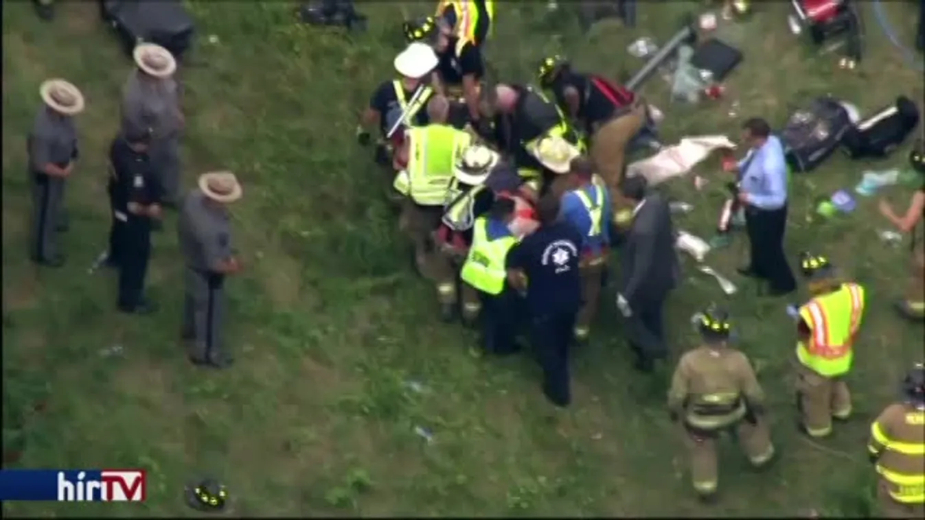 Hatalmas országúti karambol New York államban