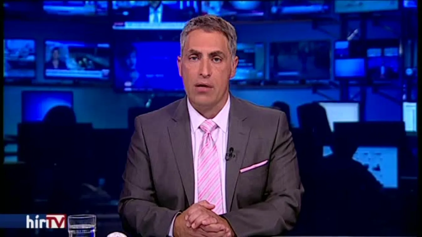 A munkájukért tüntetnek az angliai magyarok